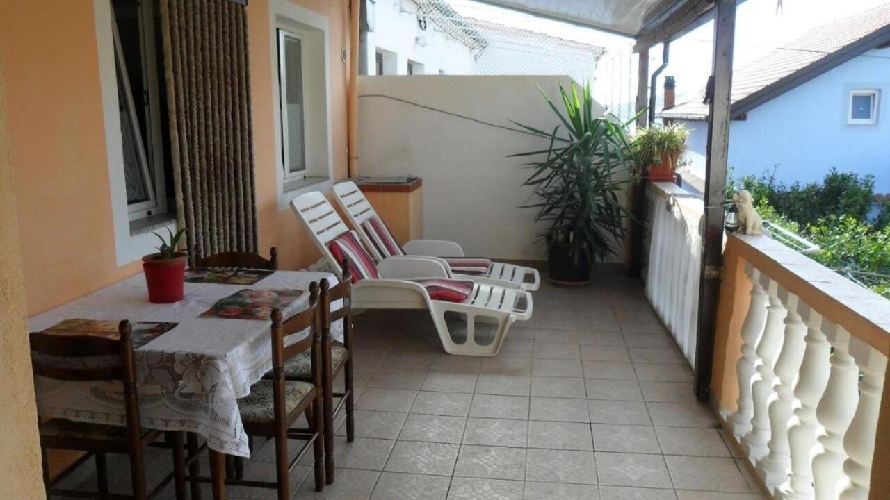 Apartment Ralje Sali Exterior photo