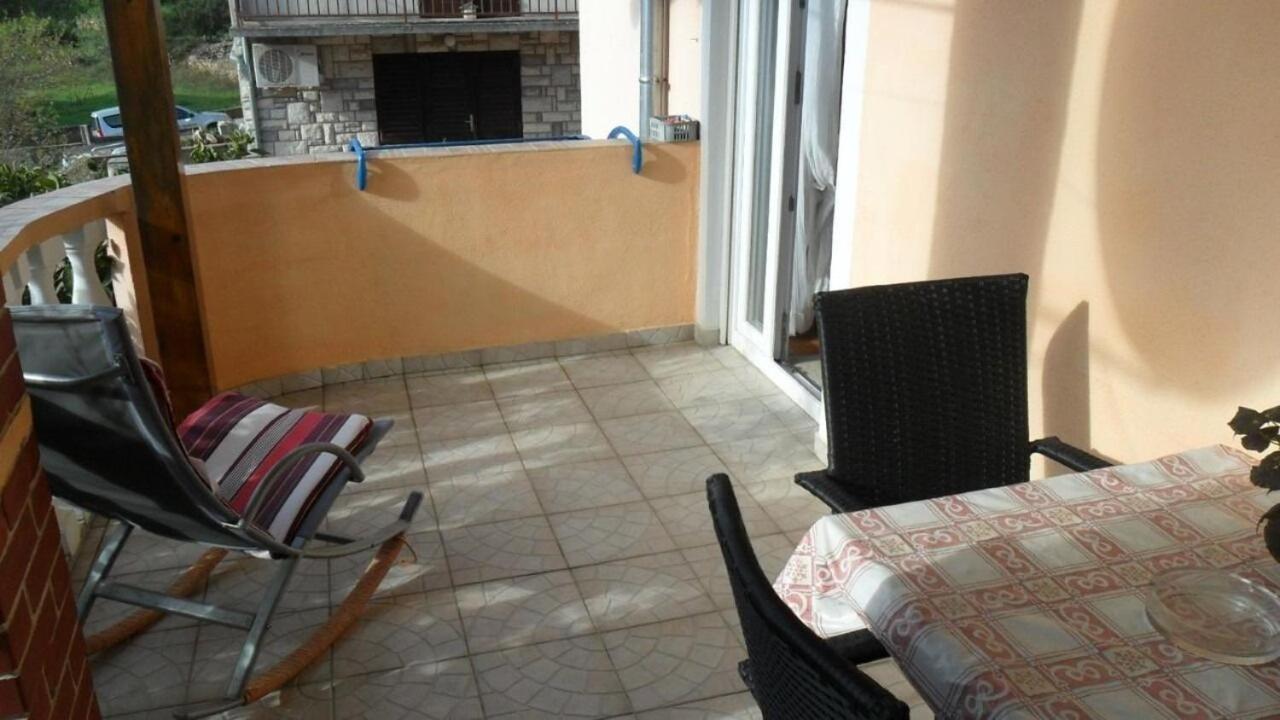 Apartment Ralje Sali Exterior photo