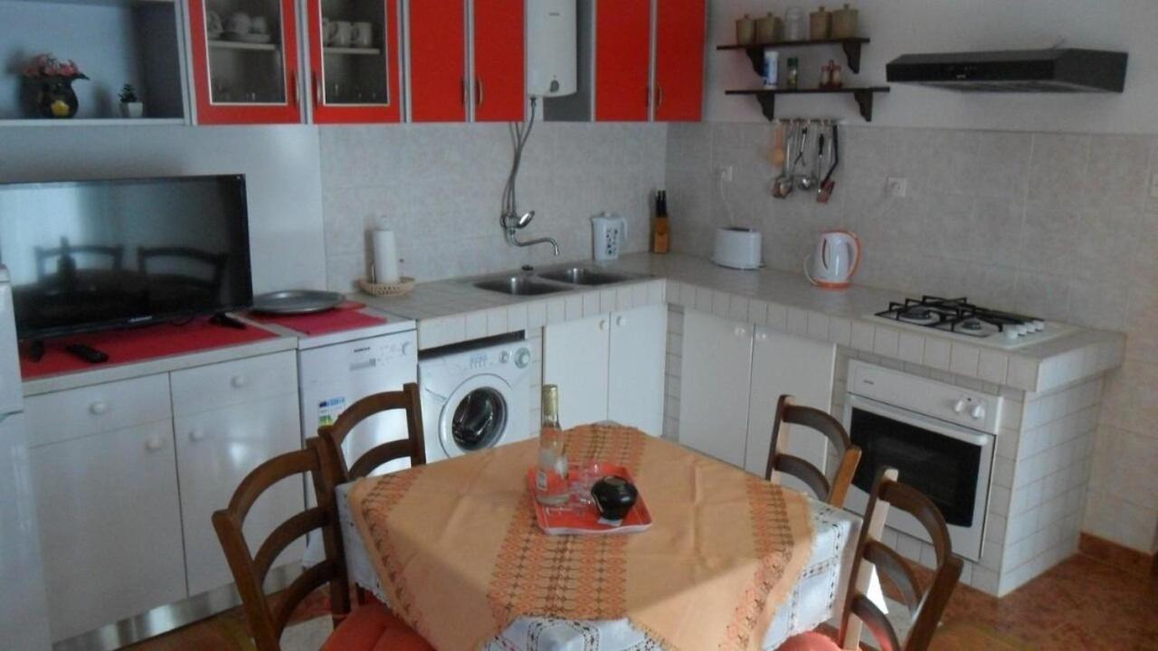 Apartment Ralje Sali Exterior photo